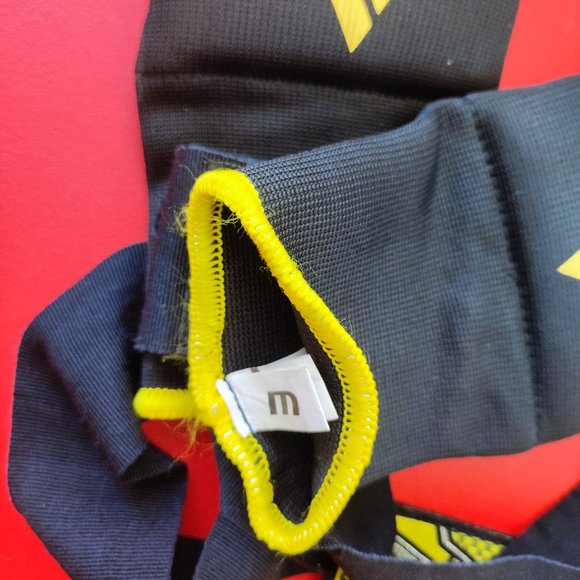 RDX boxing / training gloves with bandage black and gold - Picture 5 of 5